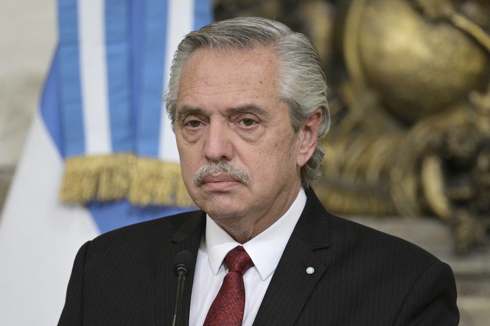 Ordenan juicio contra Alberto Fernández