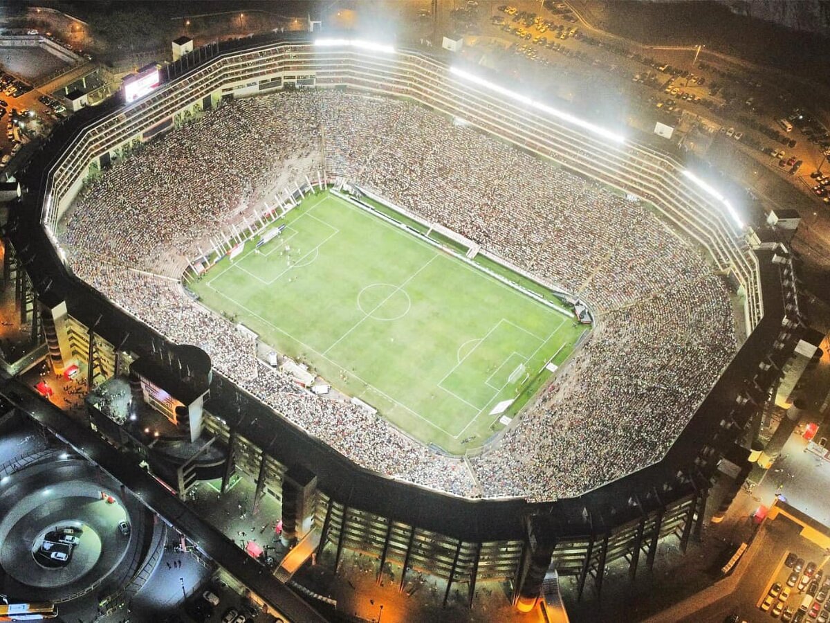 Sigue pugna por administración de la ‘U’