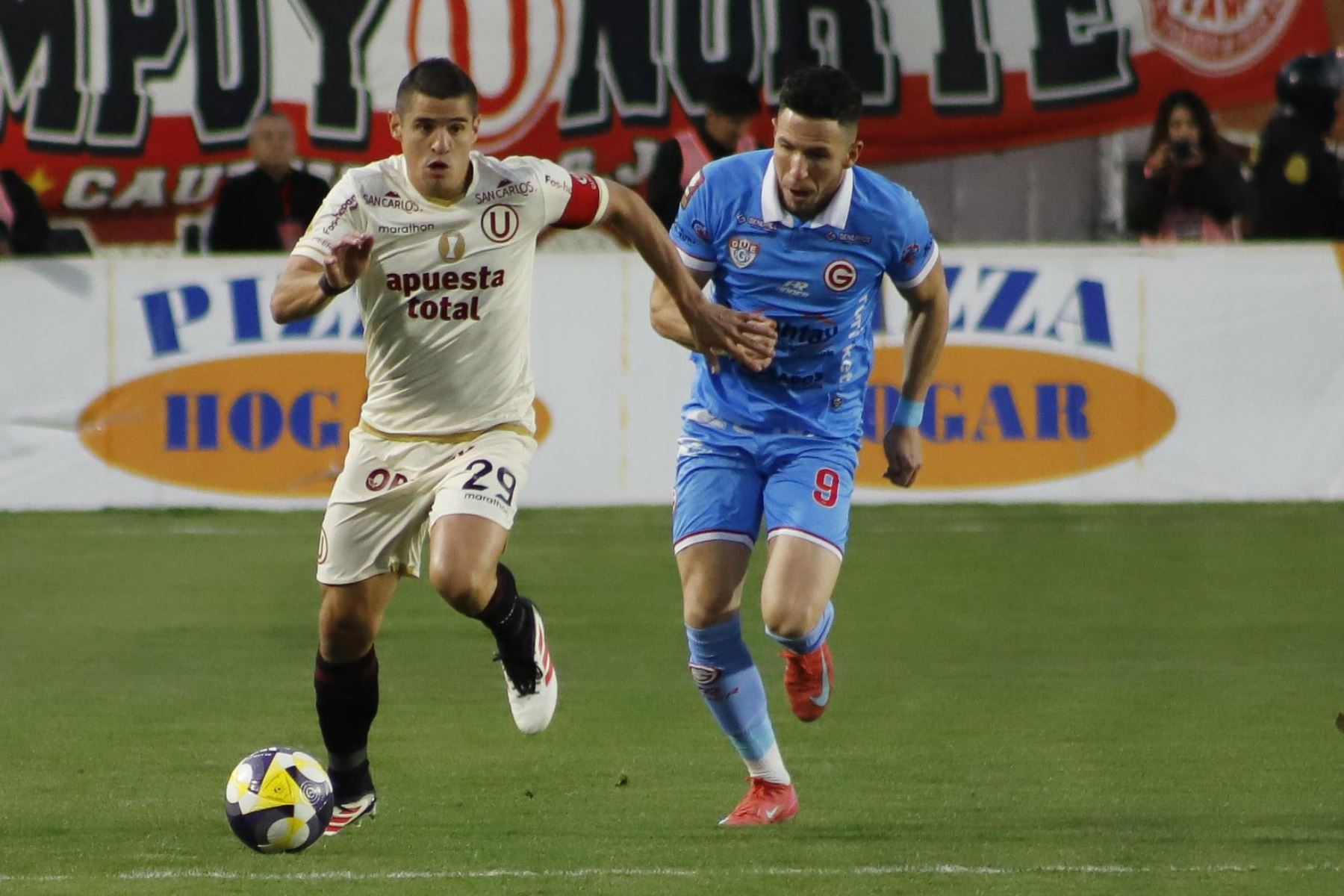 Universitario está a un paso de ser campeón del torneo Apetura