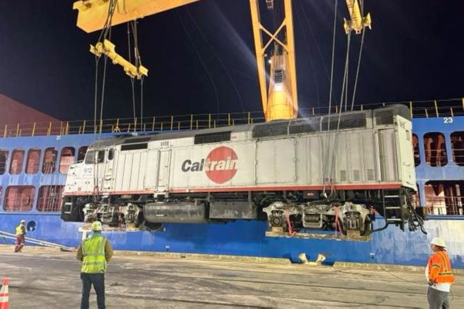 Lima exige marcha blanca de trenes Caltrain pero Gobierno dice que no
