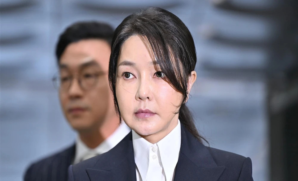 Arrestan a la ex primera dama surcoreana Kim Keon-hee por presunta corrupción