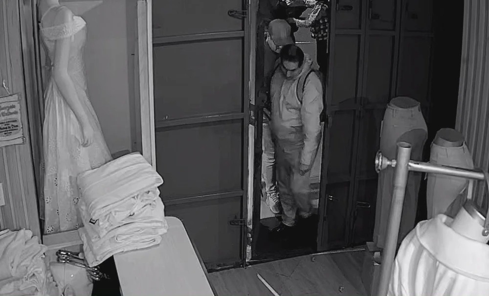 Roban mercadería en Gamarra