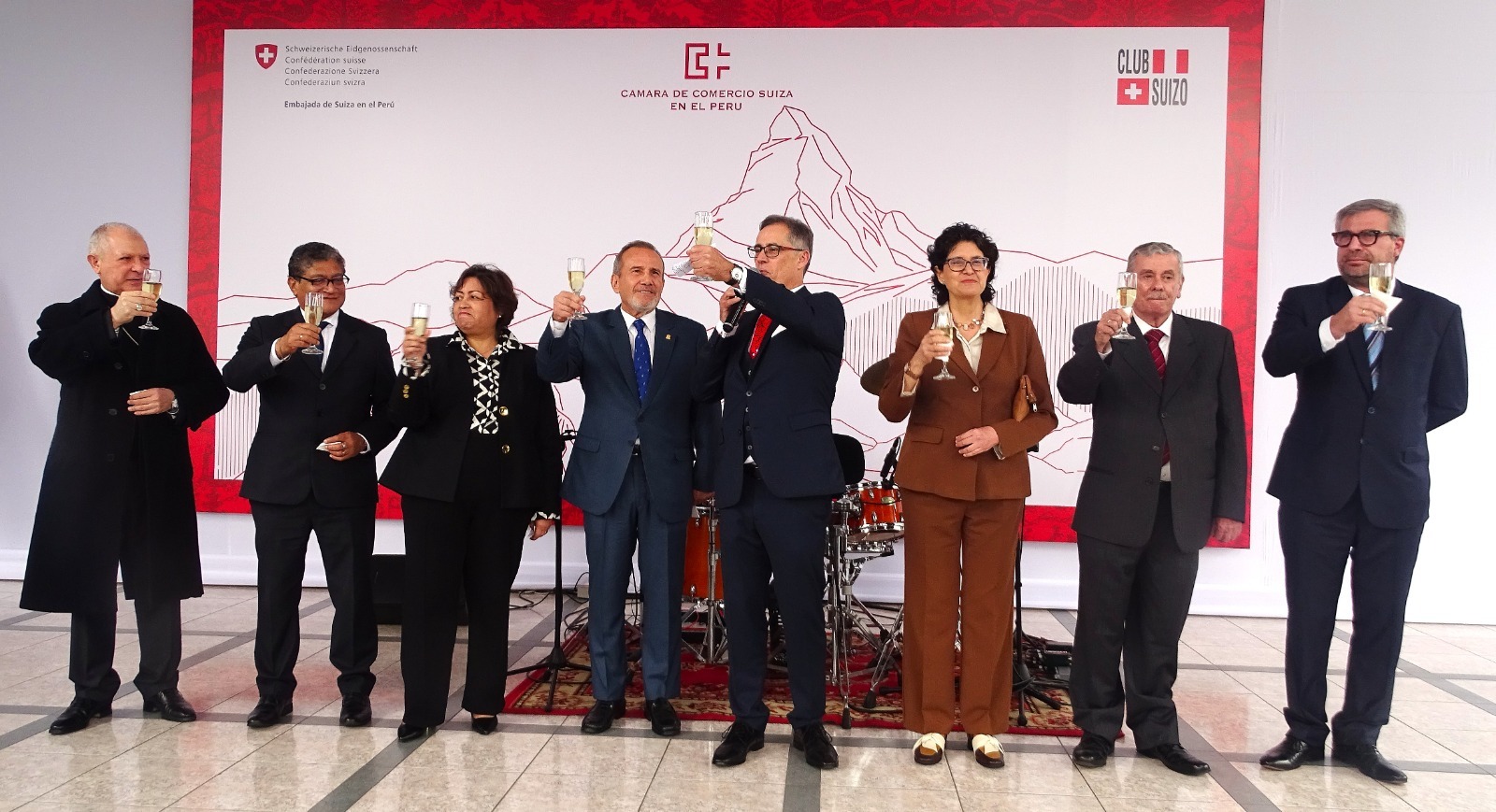 Suiza celebra en Lima