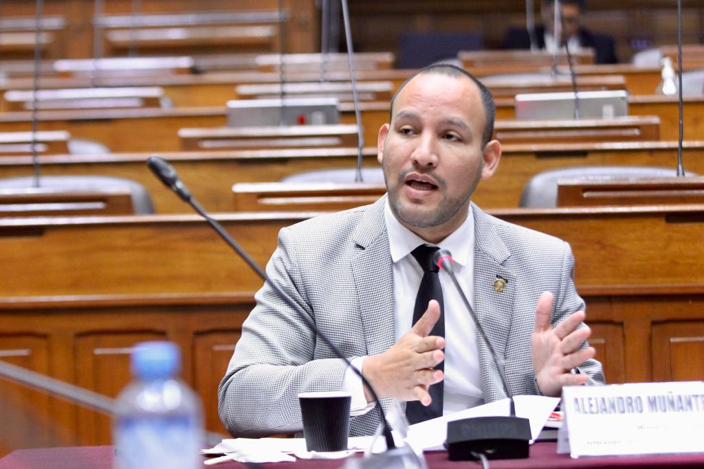 Buscan ampliar detención en flagrancia para extorsionadores