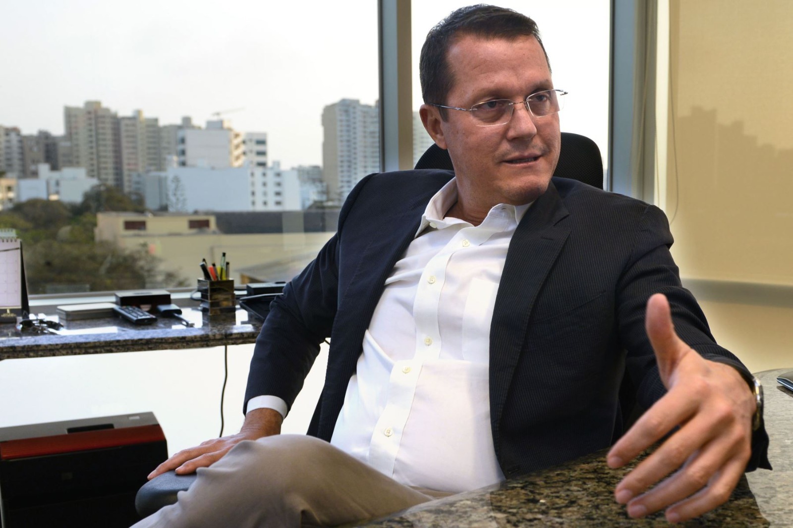 Barata sepultará a Susana Villarán