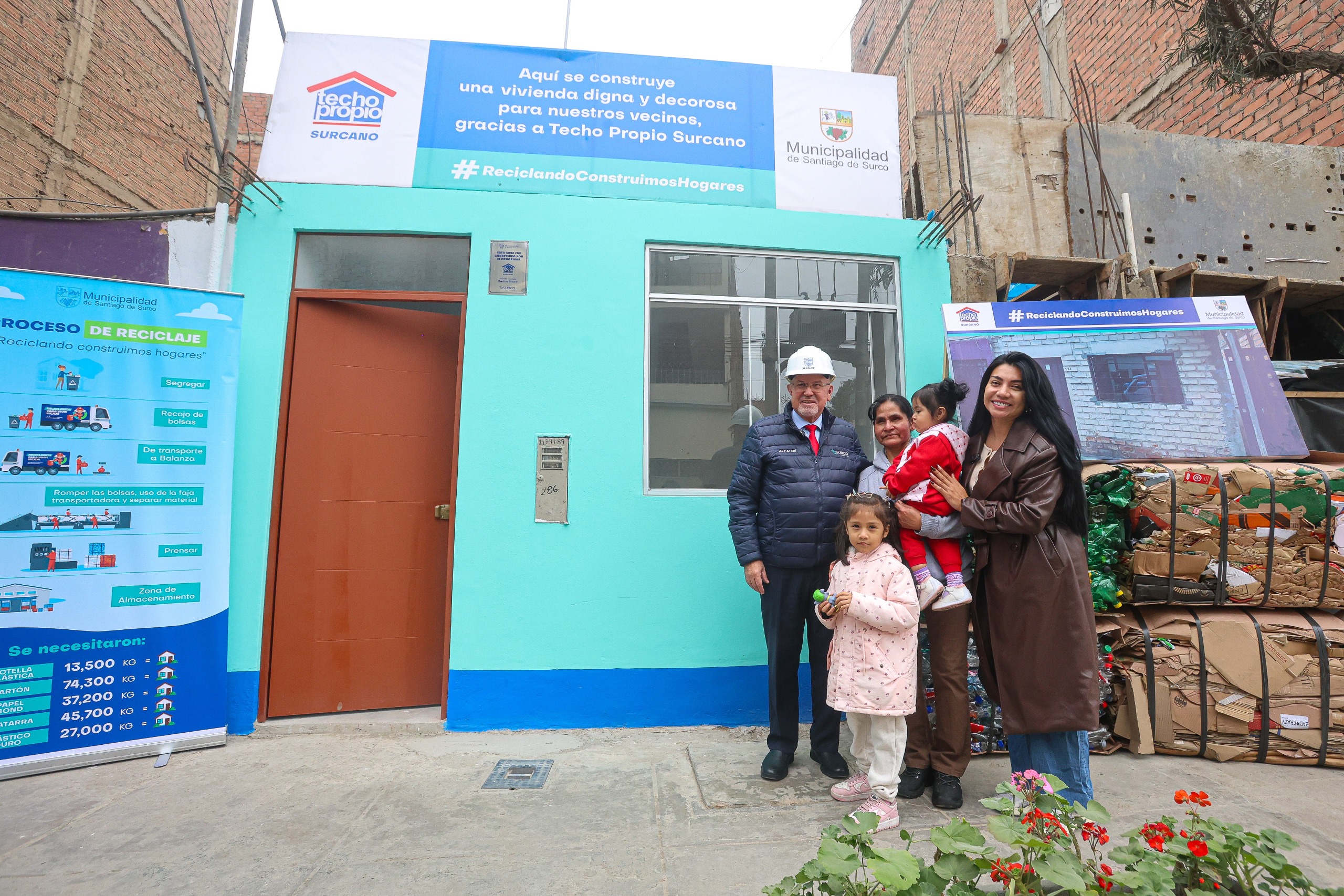 Programa Techo Propio Surcano entregó viviendas a cinco nuevas familias beneficiarias