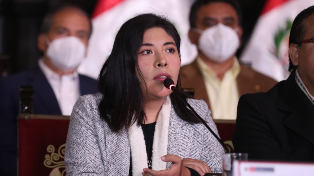 PJ evaluará hoy pedido de impedimento de salida del país a Betssy Chávez