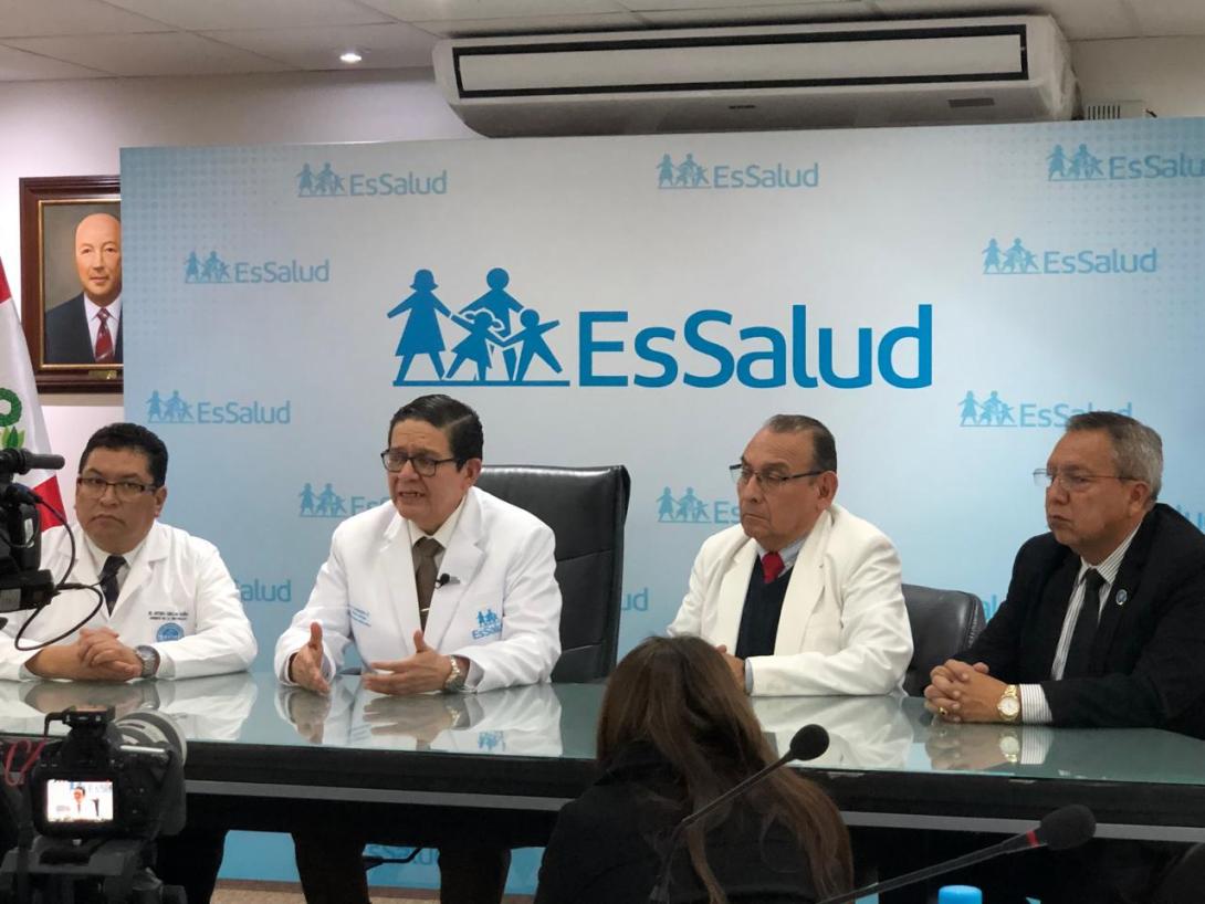 Essalud anuncia que contratará nuevos personal por colapso por huelga indefinida
