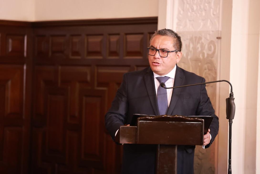 Gobierno autoriza viaje de Juan José Santiváñez a Suiza