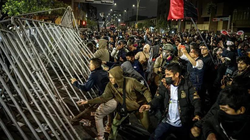 Alcalde de Lima pide cerrar centro histórico tras actos vandálicos