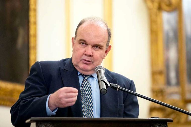 Rafael López presenta fórmula presidencial para elecciones del 2026