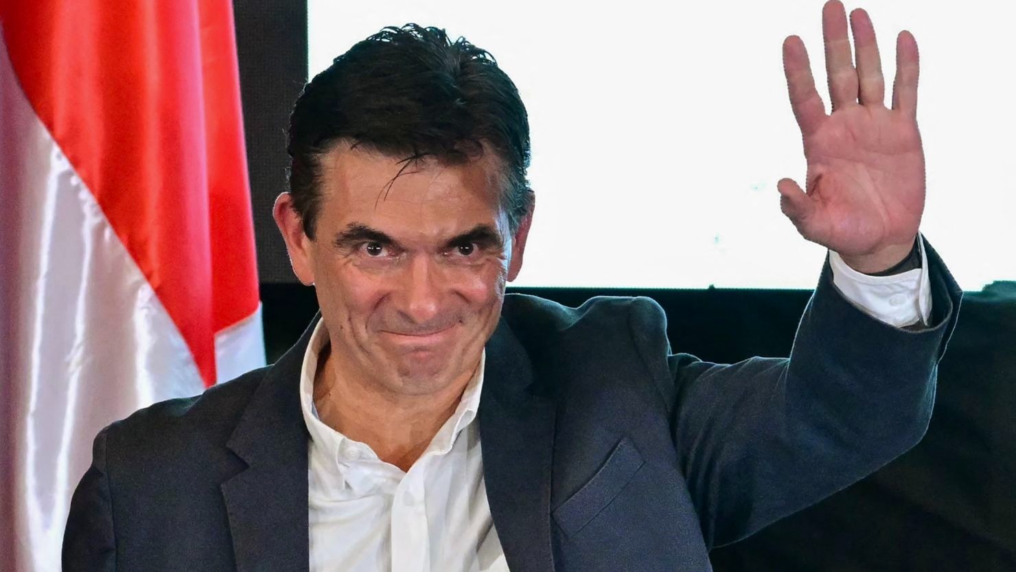 Rodrigo Paz retomará relaciones con EE. UU.