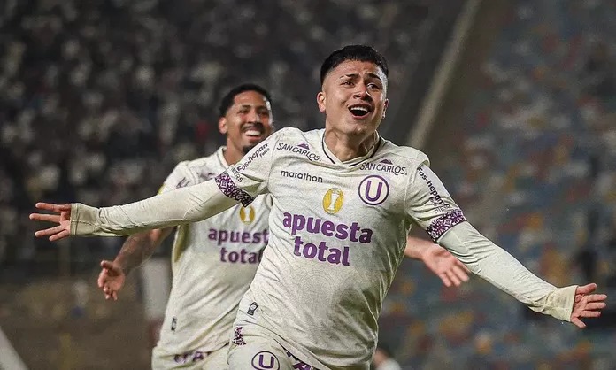 Universitario y Juan Pablo II