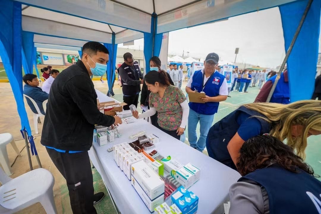 Realizan exitosa campaña integral de salud para adolescentes del Centro Juvenil de Lima