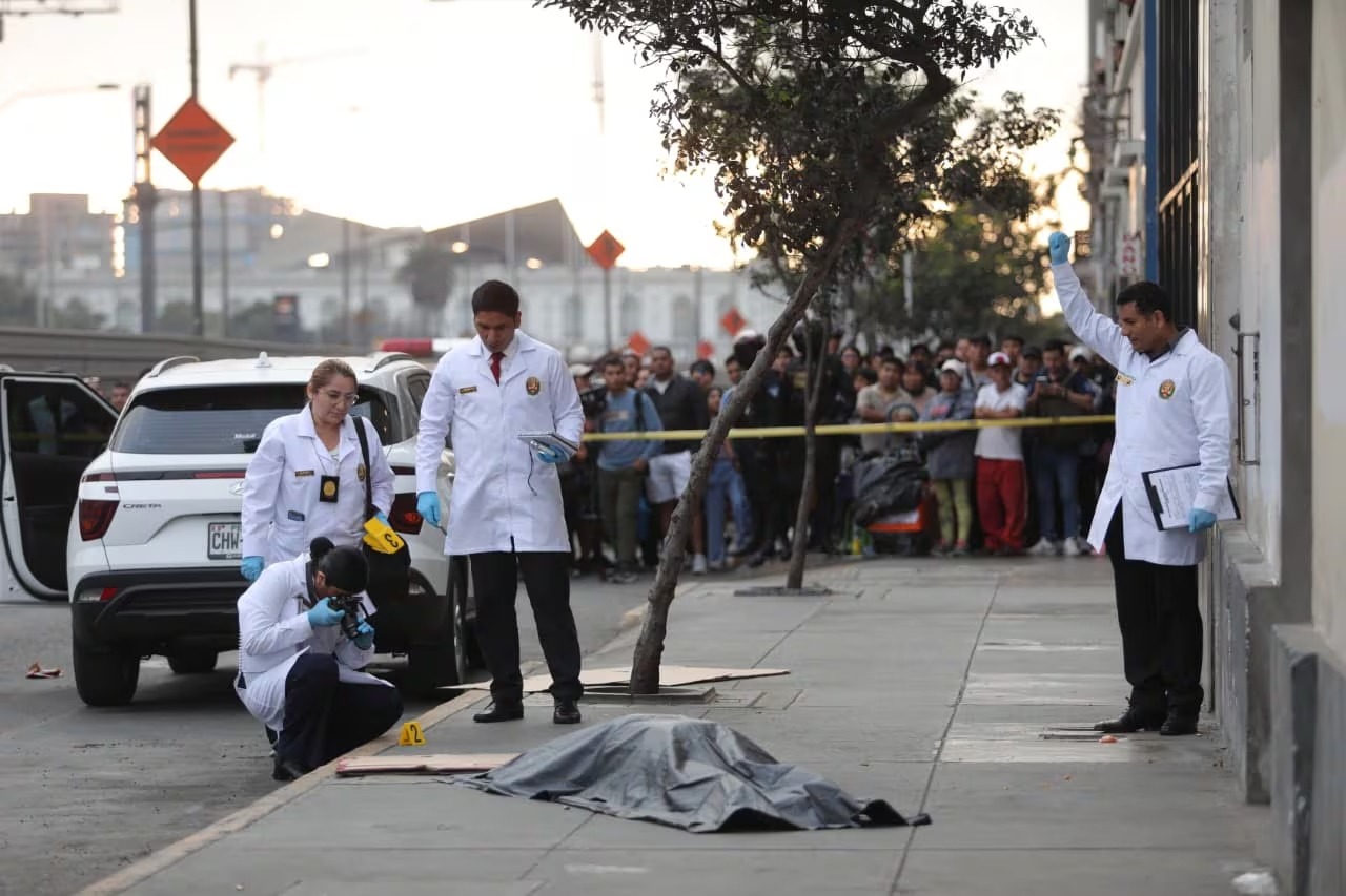 Acribillan a hombre en la avenida Grau