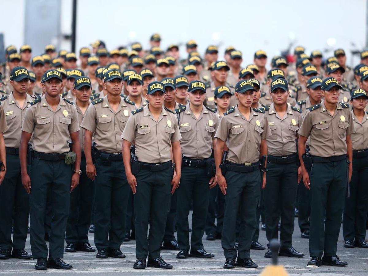 Cuadro con las nuevas remuneraciones de la PNP y FF.AA.