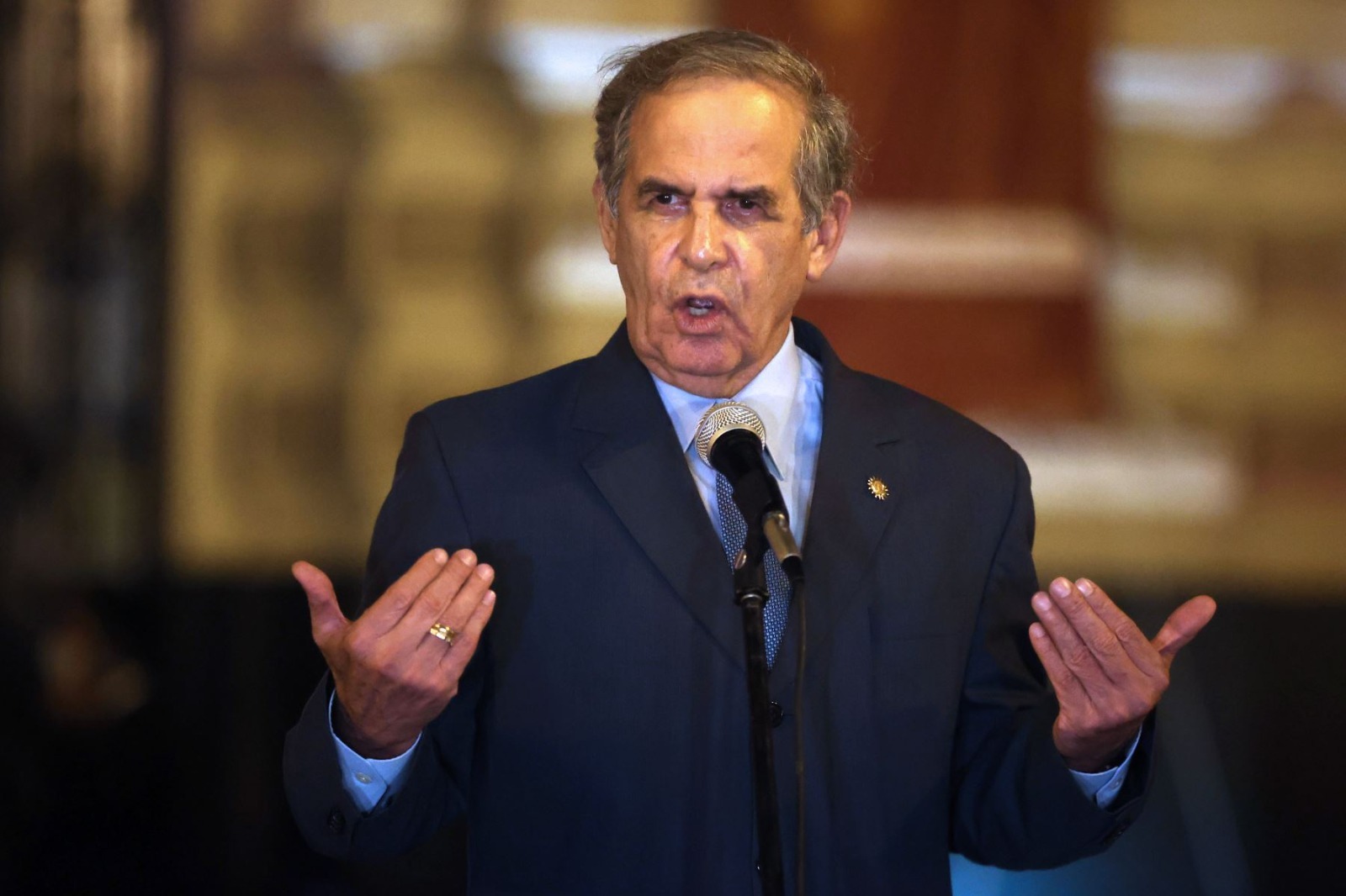 Presentarían tacha contra la candidatura de Chiabra