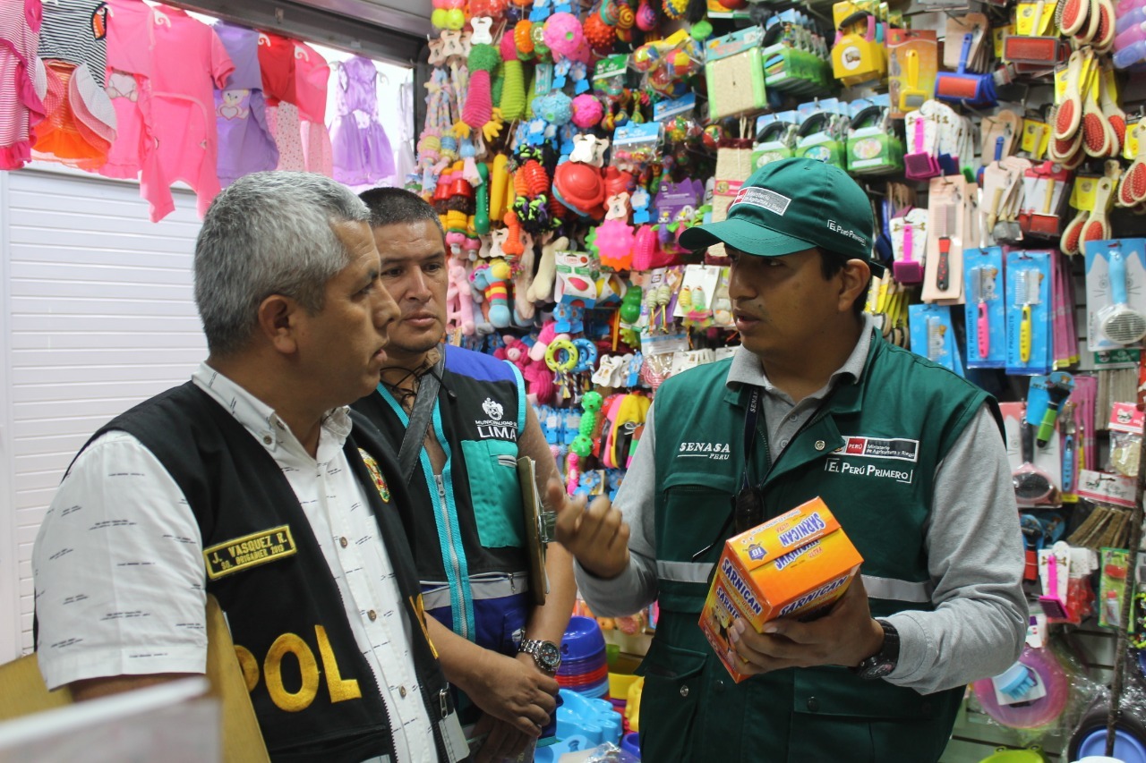 Incautan fentanilo y fármacos quirúrgicos adulterados en galería del Centro de Lima