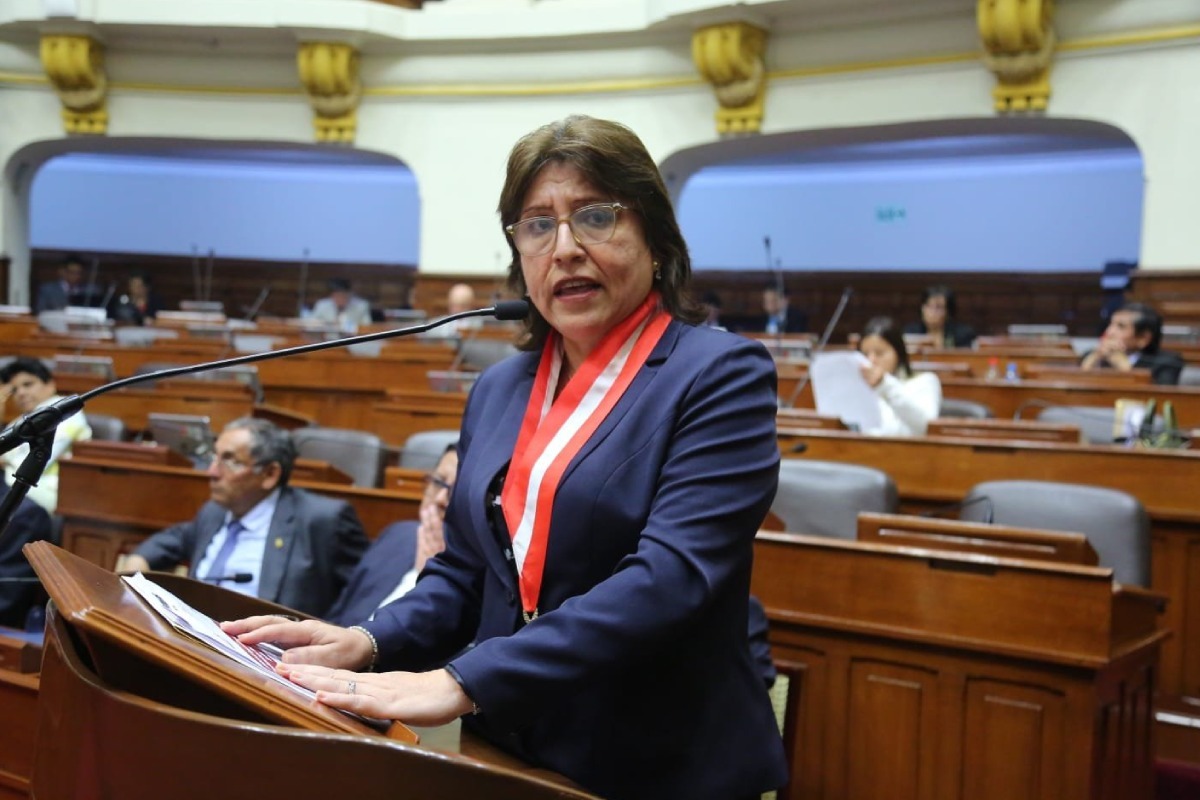 Delia Espinoza entra en desesperación
