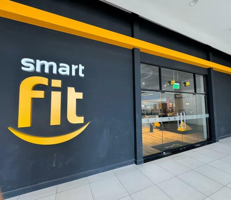 Indecopi impone fuerte sanción a Smartfit Perú por permitir funcionamiento de ascensor defectuoso