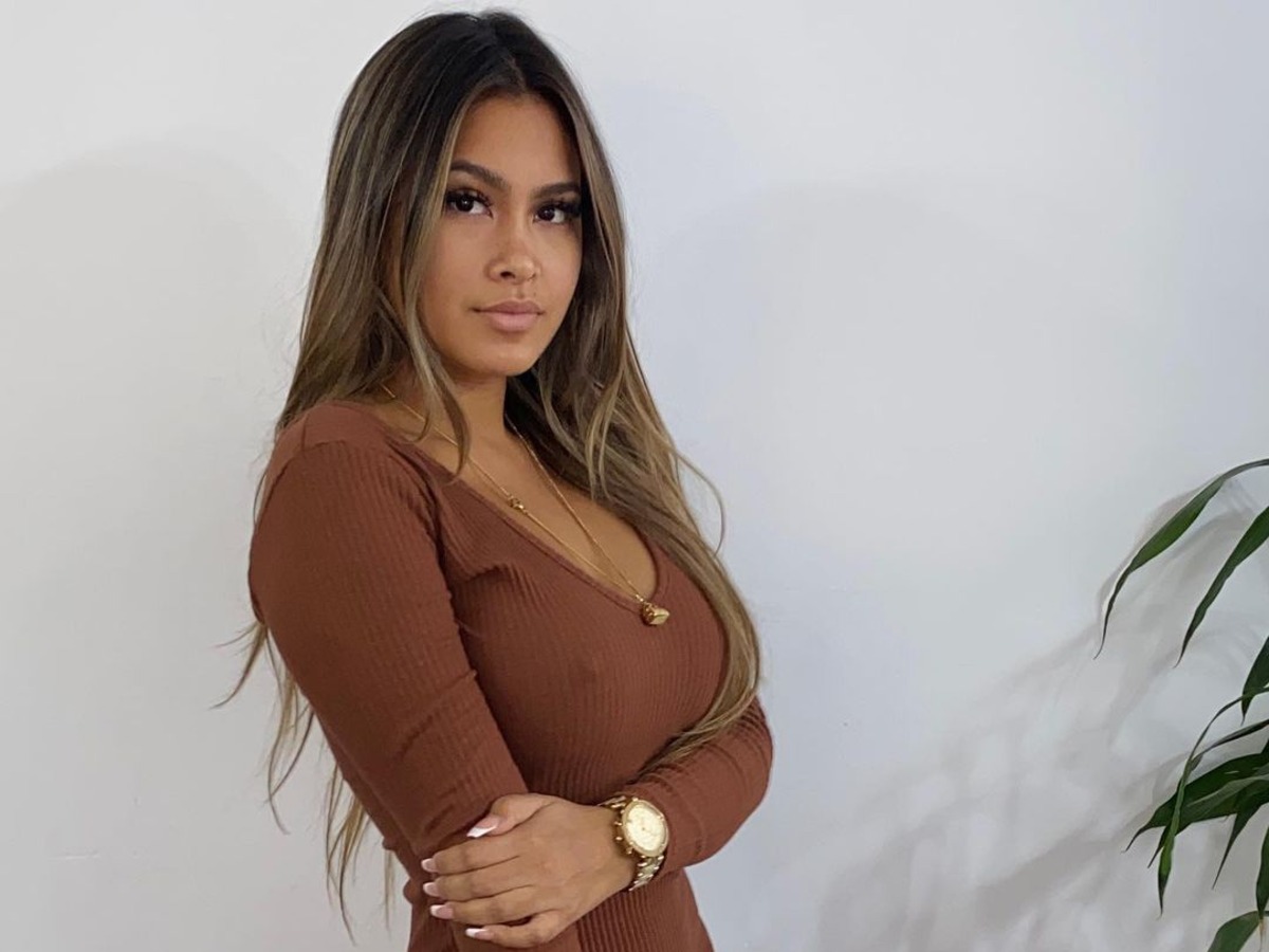 Delany López conmueve con apoyo a Youna