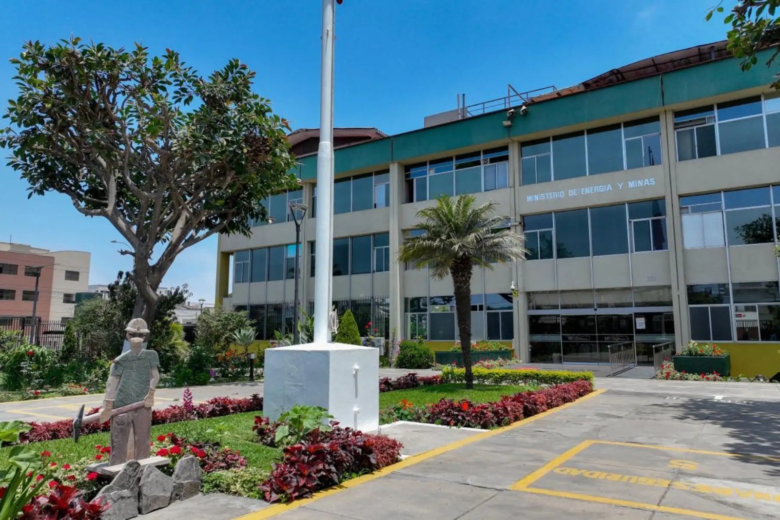 Viceministro de Hidrocarburos garantiza apoyo a palmicultores