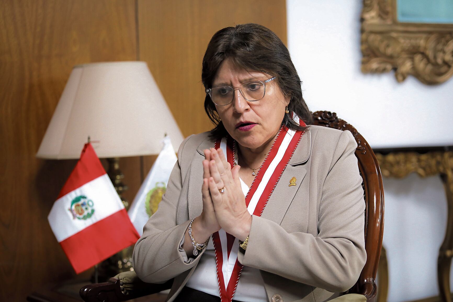 Congreso alista una  nueva inhabilitación  para Delia Espinoza