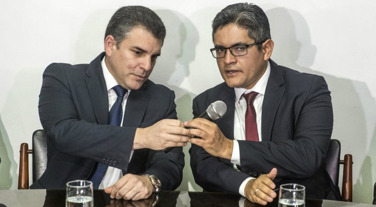 Nadie salva a fiscales Vela y Domingo Pérez