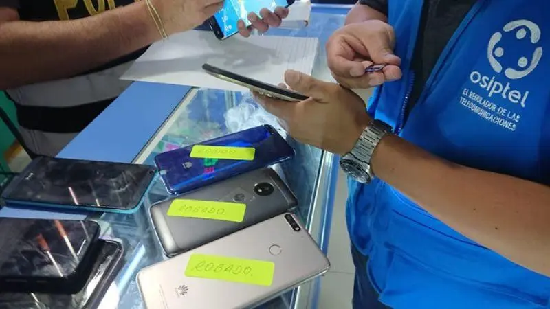 Gobierno bloqueó 2.5 millones de celulares