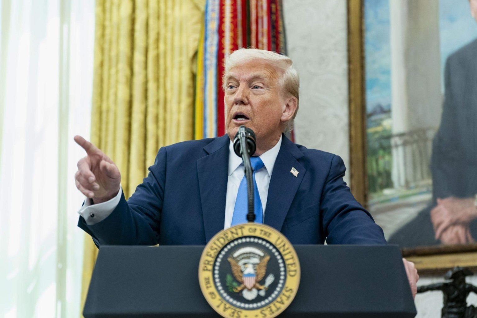 Trump advirtió sobre ataques a países que trafiquen drogas a EEUU