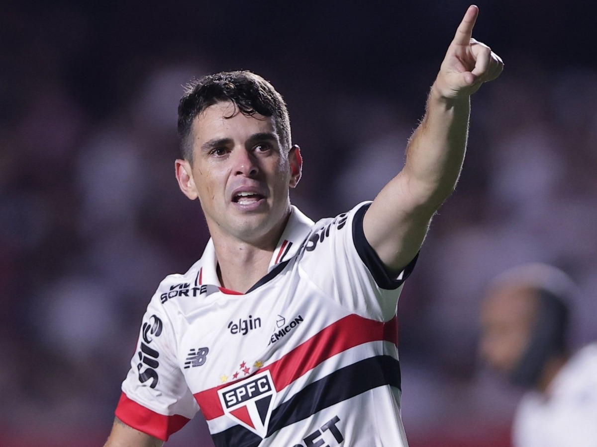 Oscar se retiraría del fútbol a los 34 años