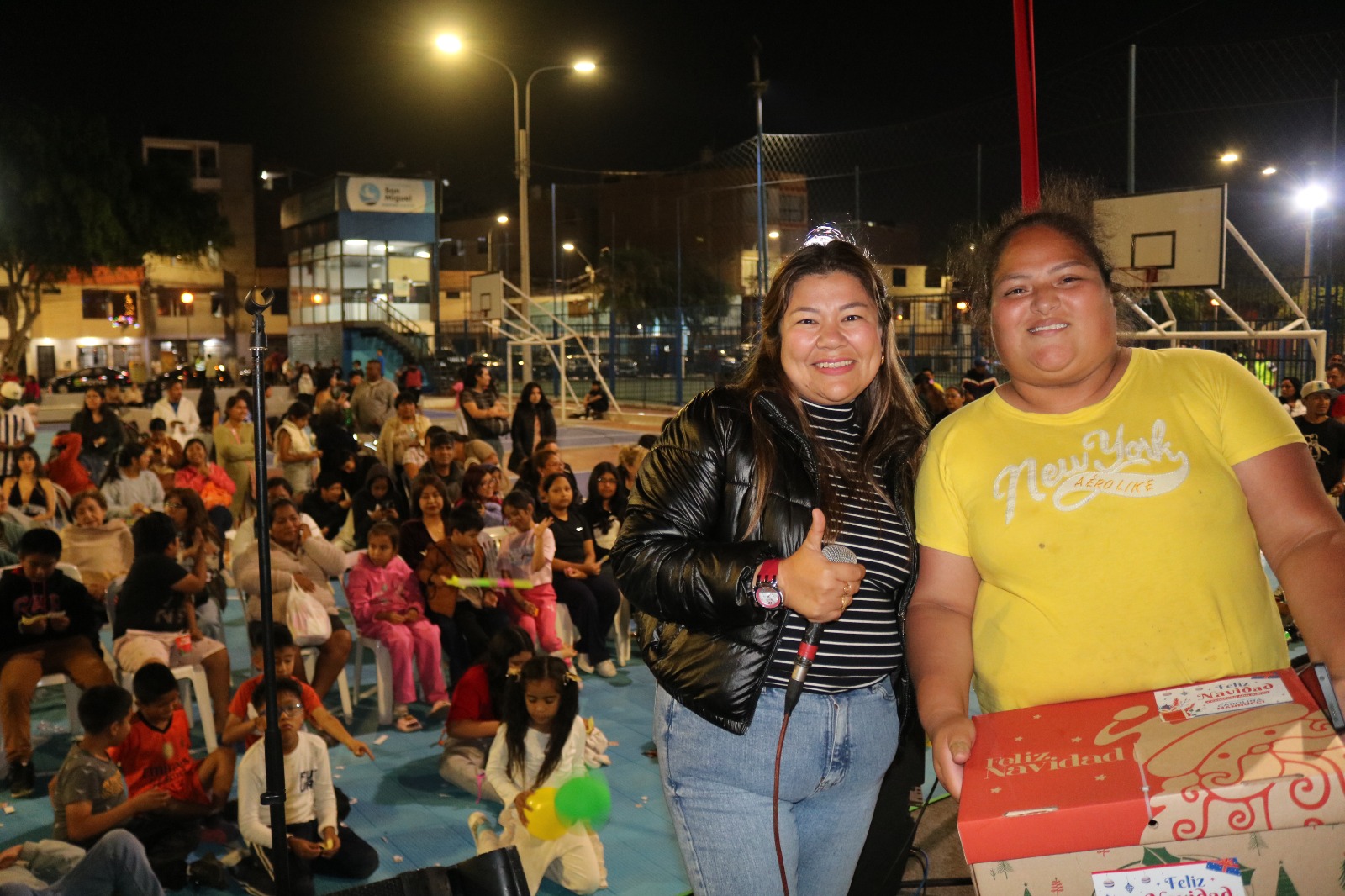 La empresaria Carolina Mannucci repartió cariño a familias de San Miguel