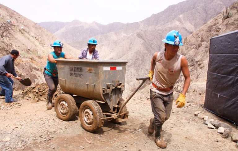 Gobierno promulgó ley que amplía la vigencia del Reinfo