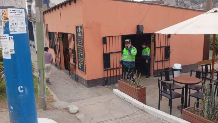 Ataque armado en cevichería de Chaclacayo deja dos muertos