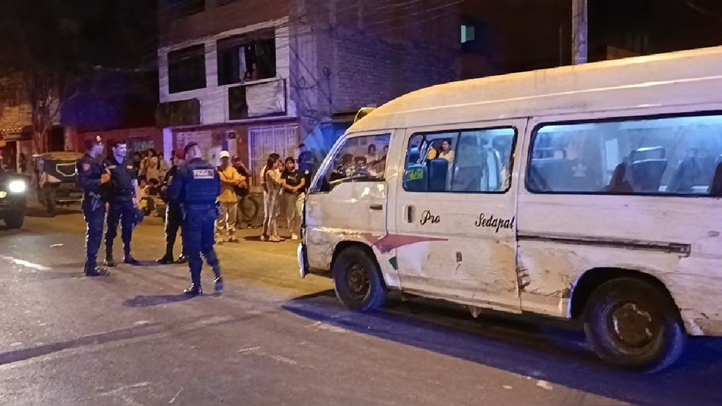 Sicario asesina a chofer en Comas y es abatido por policía de civil