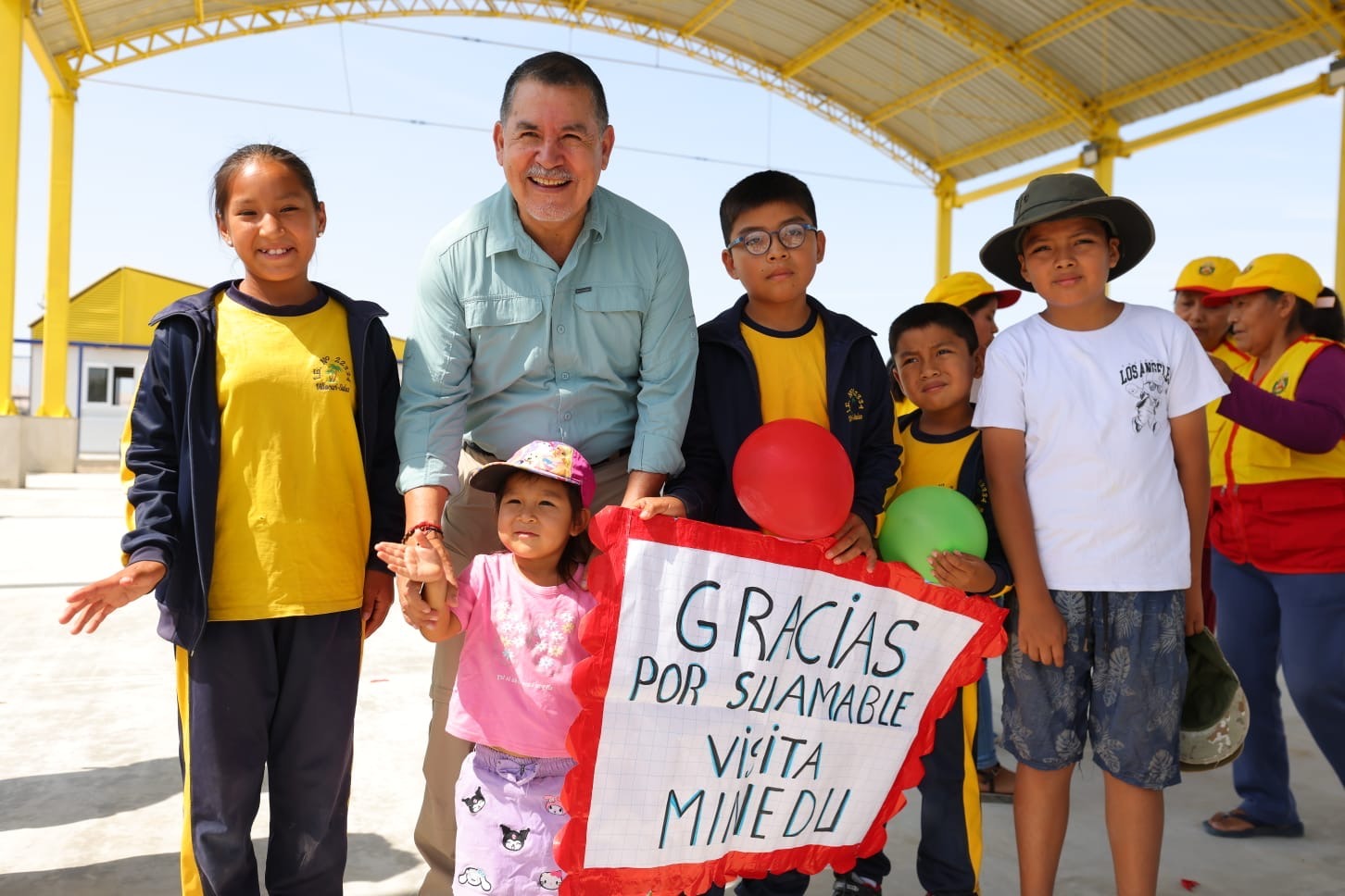 *MINISTRO DE EDUCACIÓN SUPERVISA SERVICIOS EDUCATIVOS EN ICA PARA GARANTIZAR BUEN INICIO DEL AÑO ESCOLAR 2026*