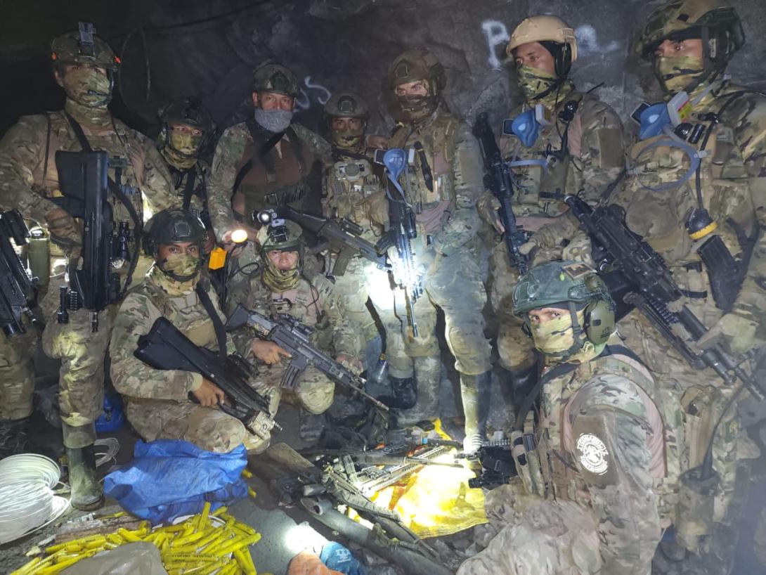 Detienen a 14 personas con arsenal de guerra en Pataz