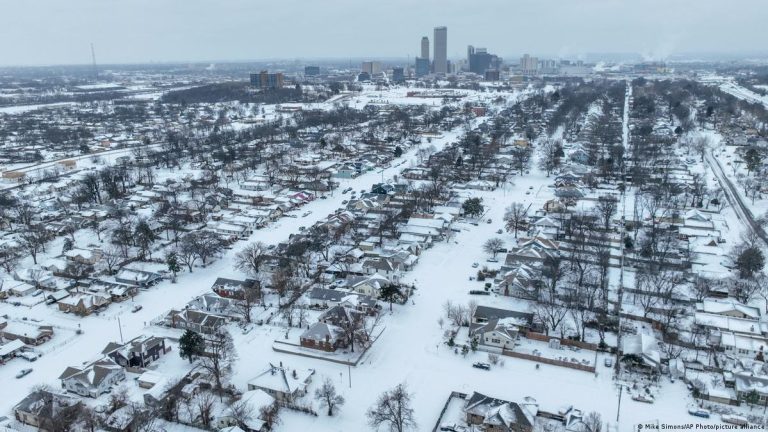 EEUU bajo alerta por gigantesca tormenta invernal