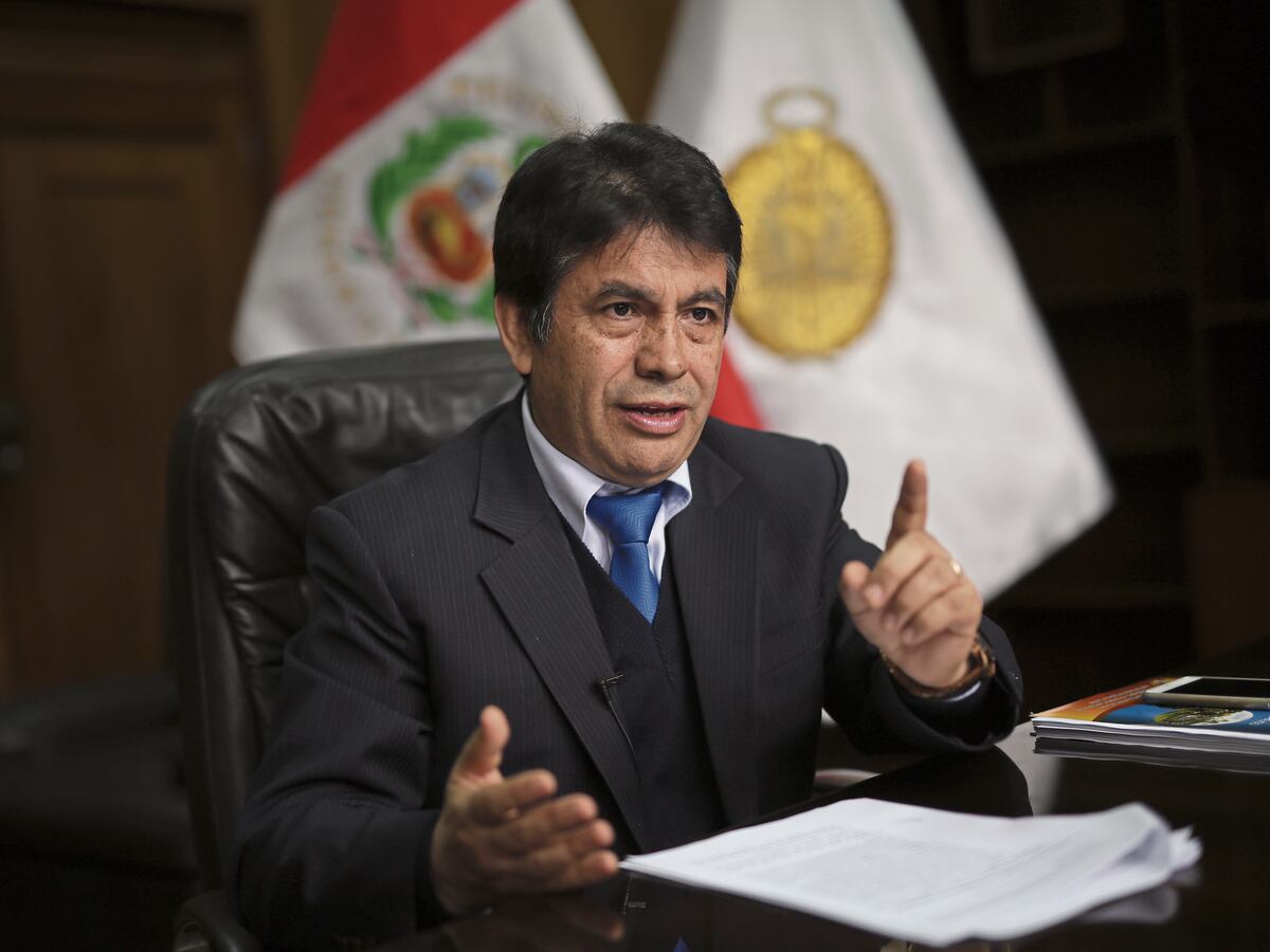 Tomás Gálvez defiende decisión y critica a los fiscales incompetentes