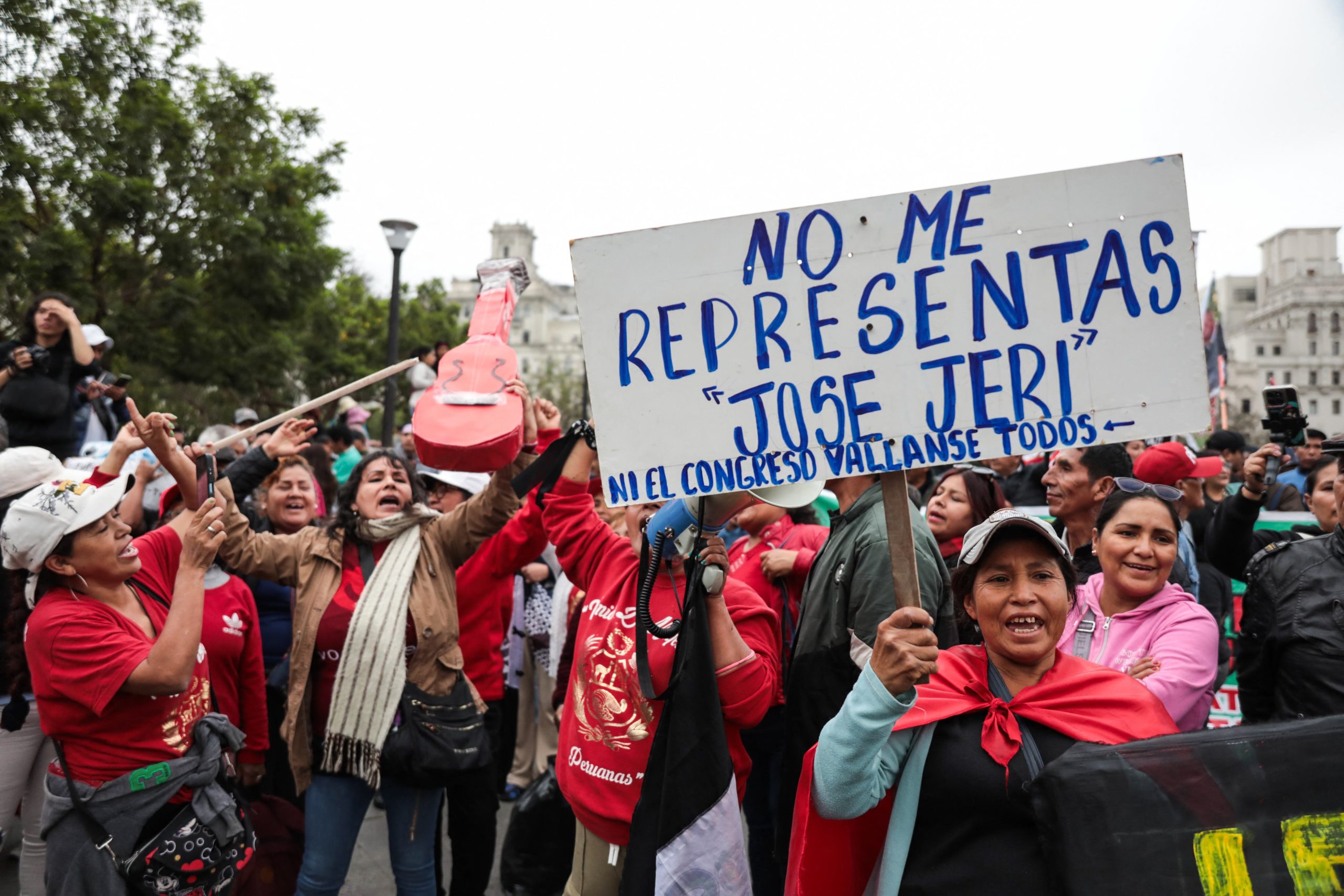 Rojos ponen en marcha plan para sacar a Jerí y colocar a otro ‘Sagasti’
