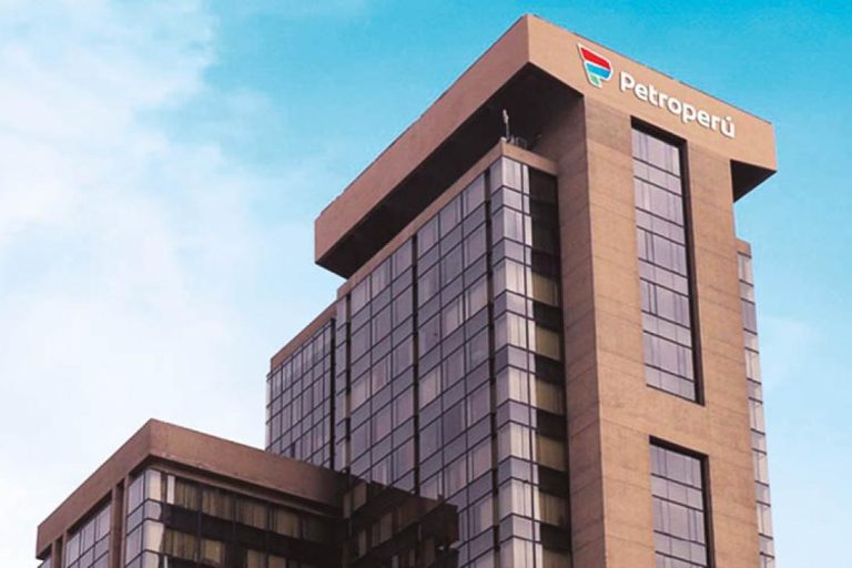 Estalla nuevo escándalo en Petroperú por contratación de consultora Deloitte