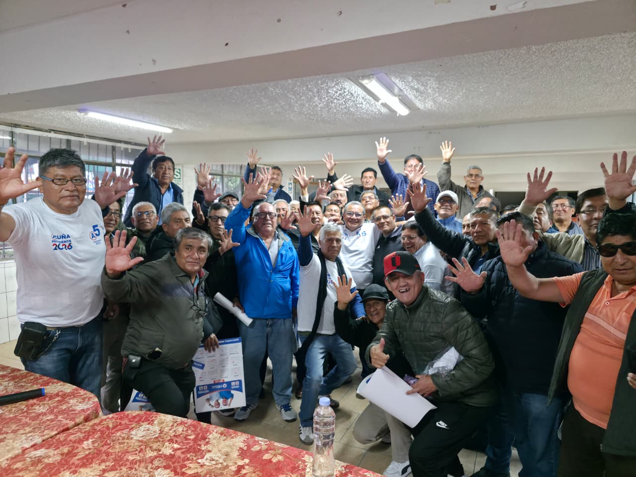 Arequipa: Santiváñez consolida lazos con la familia policial y militar