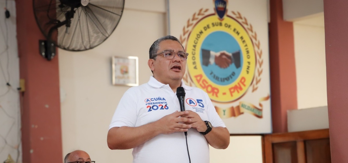 Juan Santiváñez promete mejorar beneficios de la familia policial y militar desde el Senado Nacional