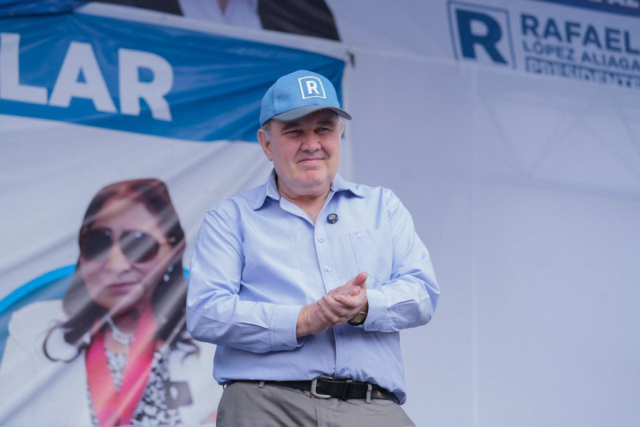 López Aliaga anuncia que capital de Perú será Junín