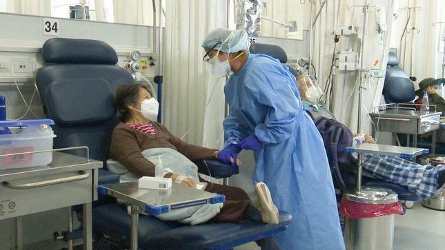 Congreso aprueba dictamen para otorgar licencia remunerada de un año a trabajadores con cáncer