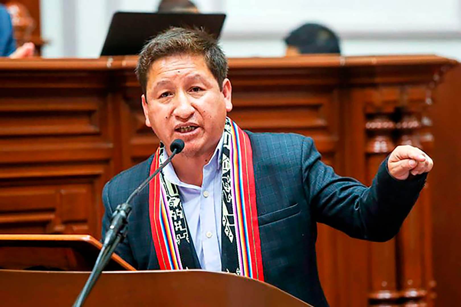 Guido Bellido propone impedir candidatura de aspirantes con deudas tributarias en Sunat