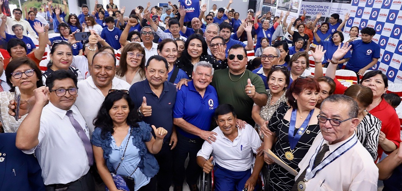 Candidato César Acuña defenderá derechos de docentes ganadores de concurso directivo 2022-2023