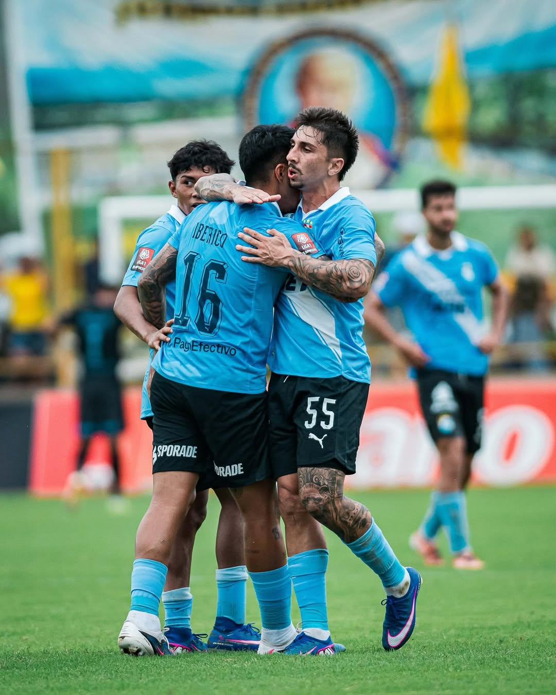 Cristal sale con todo en Paraguay