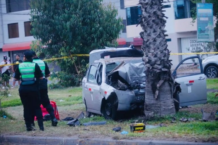 Cuatro muertos tras accidente en Los Olivos