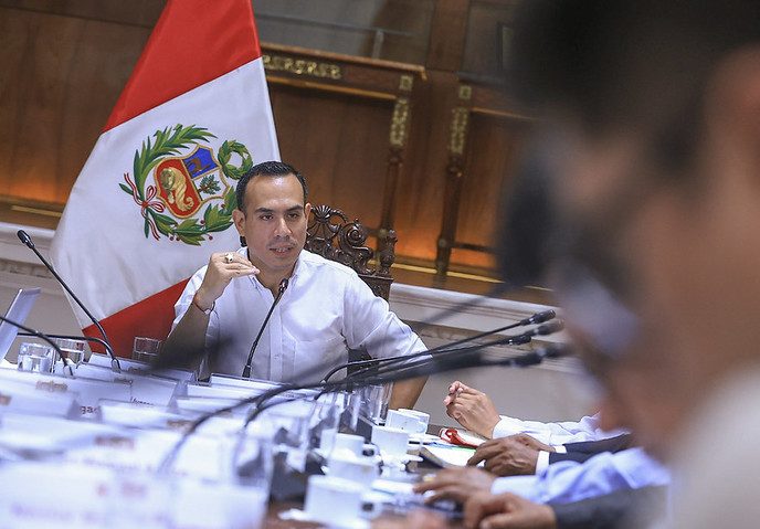 Desaprobación de José Jerí alcanza casi 60% tras censura del Congreso